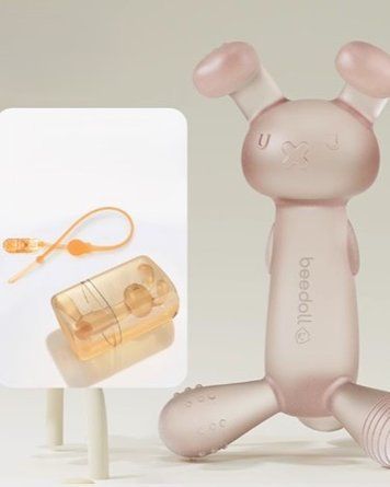 Зубогрызка детская красная, Bee Doll фото