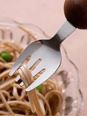 Набор ложка с вилкой детские деревянные мишка, Plumpy фото
